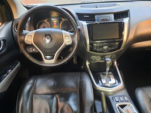 Renault Alaskan 2.5 Intens