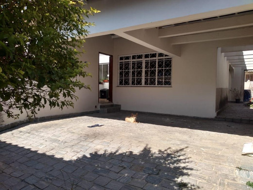 Imagem 1 de 15 de Casa Para Venda Em Mogi Das Cruzes, Vila Oliveira, 3 Dormitórios, 1 Suíte, 3 Banheiros, 3 Vagas - 673_1-2023843