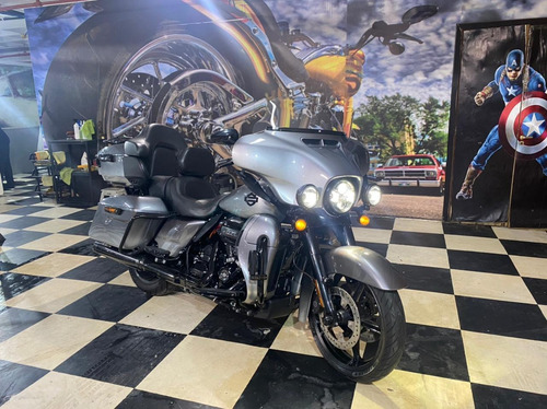 Oportunidade Harley Davidson Cvo Limited