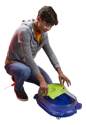 Beyblade Burst Rise Hypersphere Vortex Climb Battle Set: Con