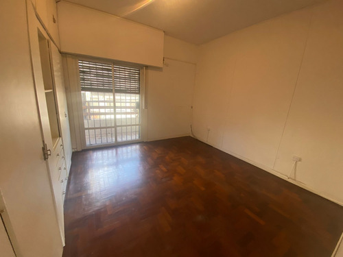 Imagen 12 de 18 de Dúplex En Venta De 2 Dormitorios C/ Cochera En San Justo