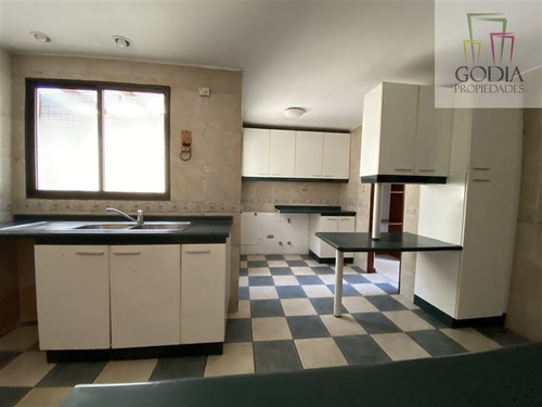 Imagen 8 de 30 de Casa En Venta En Peñalolén
