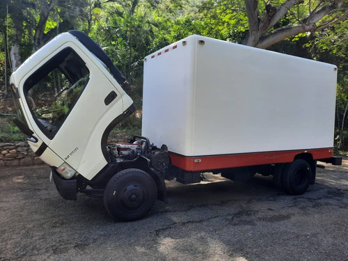 Imagen 8 de 15 de Toyota Camion Dyna Cava Refrigerada