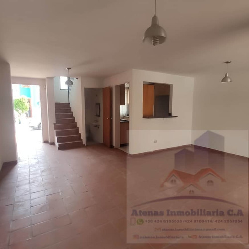 Imagen 4 de 14 de Atenas Inmobiliaria, Vende Twonhouse Cr Agua Marina Lecheria