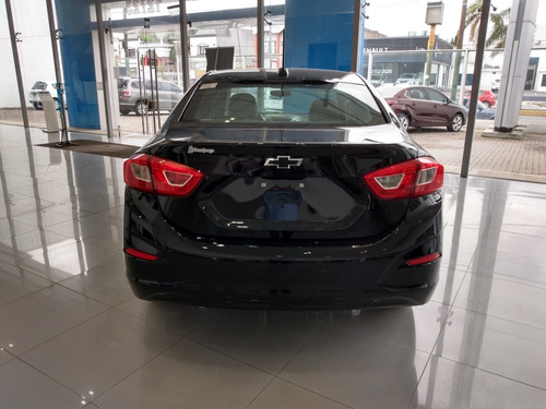Imagen 9 de 15 de Chevrolet Cruze 1.4 Nafta Midnight Automático Sedan Sd*