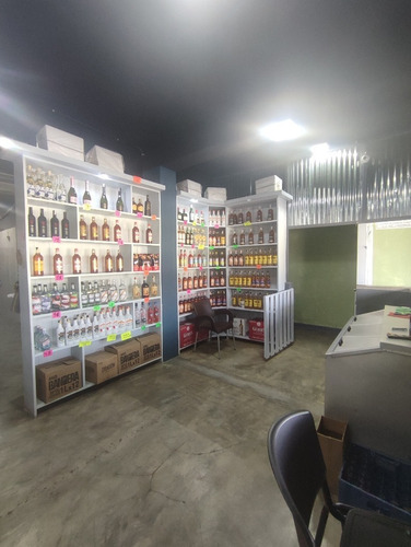 Imagen 3 de 6 de Se Vende Fondo De Comercio Licorería En San Diego, La Cumaca
