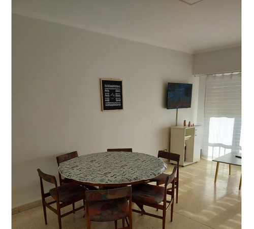 Imagen 10 de 20 de Excelente Departamento 3 Ambientes Totalmente Amueblado A Nuevo Sobre Avda. Colon 7 Piso Al Frente, C/lavadero Vista Lateral Al Mar Impecable