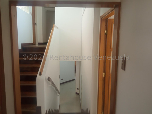 Apartamento Con Una Ubicación Privilegiada Mls #25-14769 Ng