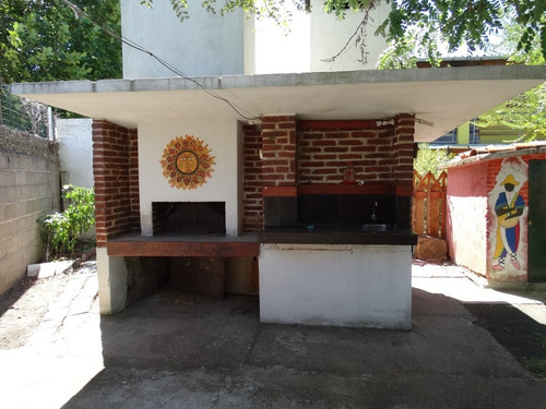 Venta Linda Casa 2 Dormitorios, Parque Del Plata Canelones