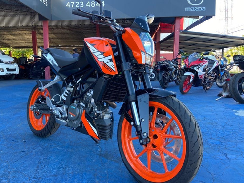 Ktm- Duke 200