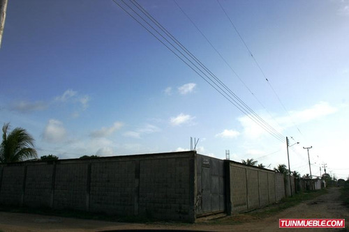 Imagen 10 de 12 de Terreno En Venta En Tucacas, Via Las Lapas.