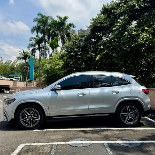 Mercedes-Benz Clase GLA 2.0 250 4Matic