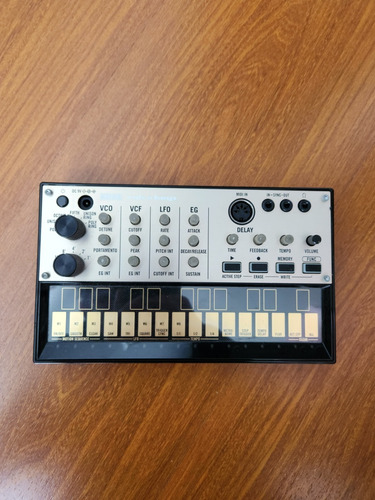 Sintetizador Korg Volca Keys 