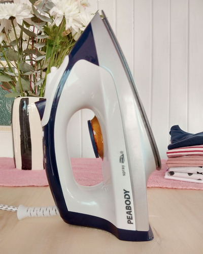 Plancha En Seco Peabody Pe-ps20 Base Antiadherente 1300w Color Blanco