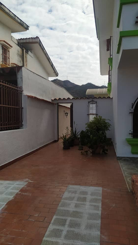 Imagen 5 de 16 de Casa A La Venta, Trigal Norte, Carabobo