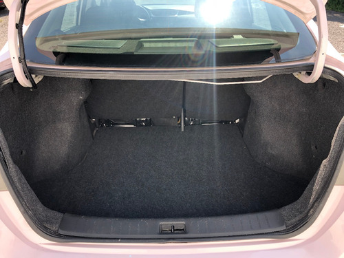 Imagen 10 de 15 de Nissan Sentra Advance Automatico 2019 Iva Credito Financiami