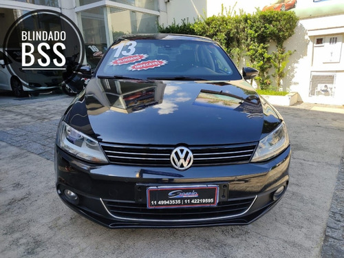 Volkswagen Jetta 2.0 TSI HIGHLINE 200CV GASOLINA 4P TIPTRONIC