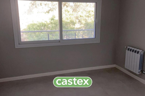 Imagen 6 de 12 de Departamento De Tres Ambientes En Venta En Primer Piso En Liquidambar, Pilar