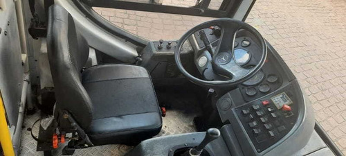 Imagem 10 de 13 de Mercedes-benz Onibus Urb Caio Apache Vip