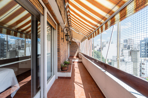 Magnífico Dúplex Reciclado! 4 Dormitorios Y 5 Baños - Suite - Balcón Con Parrilla!