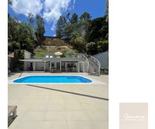 Se Vende Casa En Cerro Verde