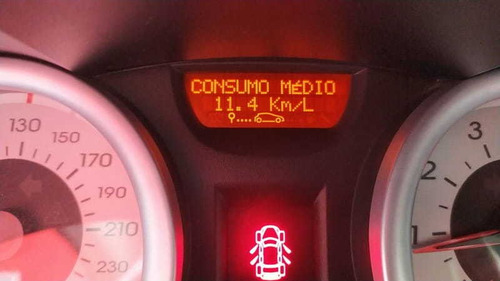 Renault Megane Grand Tour Dynamique 1.6 16v(hi-flex) 4p