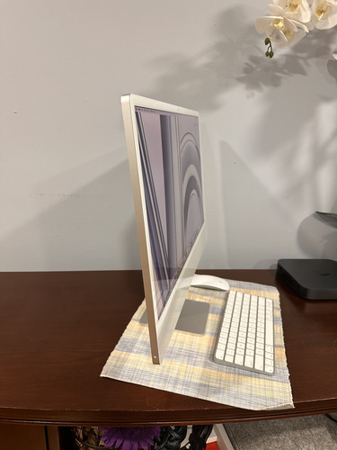 iMac 24 M1 (2021) Ram 8gb Ssd 256gb Plateado Open Box (Usado)