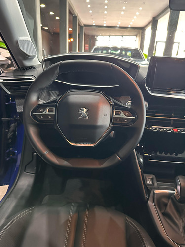 Peugeot 208 1.6 Feline Tiptronic