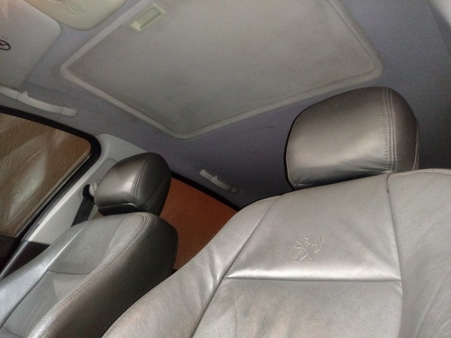 Peugeot 307 1.6 Presence Pack Flex 5p 2010