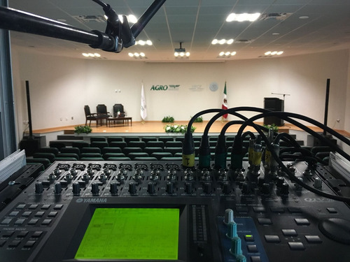 Imagen 7 de 10 de Renta E Instalación De Equipo Audiovisual En Querétaro