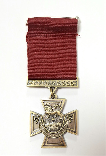 Medalla Militar Inglesa, Metal Estampado, La Cruz Victoria
