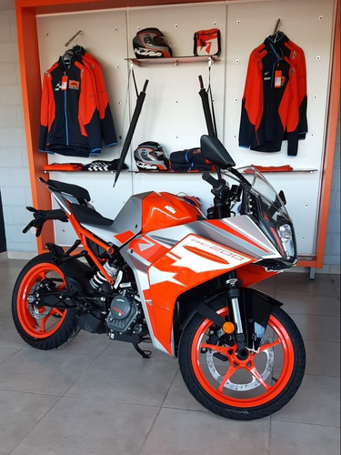 Imagen 3 de 15 de Ktm Rc 200 Nueva - Dolar Preferencial- Motoswift Fco Alvarez