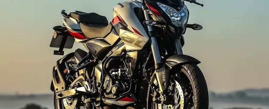 #001 - Bajaj Dominar 160cc - 0km - Yamaha Lander 