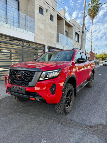 Nissan Frontier PRO 4X