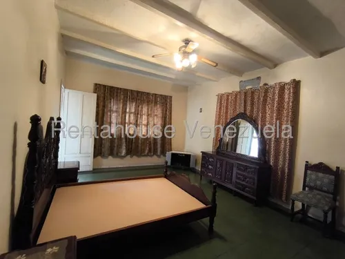 Casas En Venta Mls #25-13807