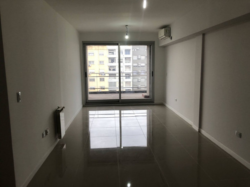 Departamento En Venta En Liniers