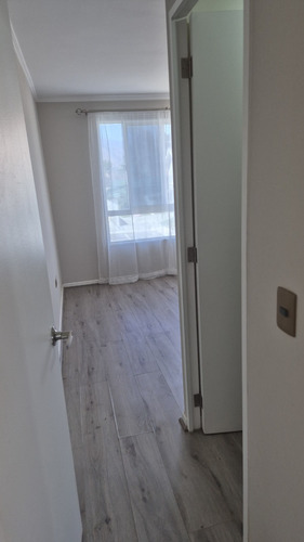 Arriendo Hermosa Casa En Condomino Buin