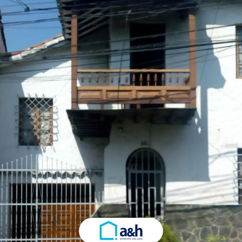 Casa En Venta, Sector Prado Centro En Medellín