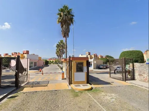 Bonito Departamento En Venta En Paseo De San Juan Isidro, Queretaro Dc-21