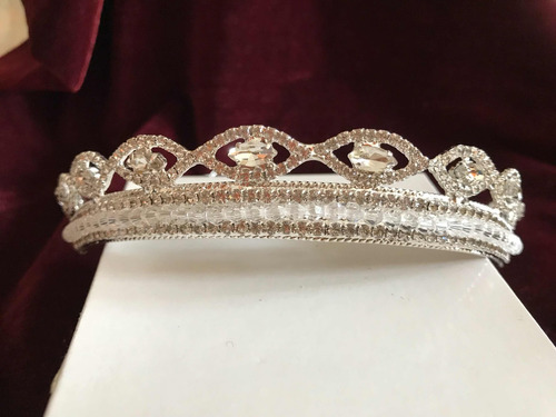 Corona Tipo Tiara De Cristal