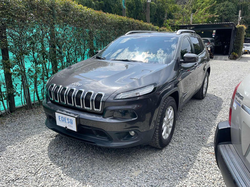 Jeep Cherokee 3.2