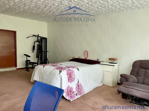 Casa En Venta En Arcos De Guadalupe Zapopan