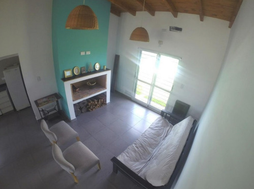 Imagen 7 de 12 de Casa Dos Dormitorios Roldan