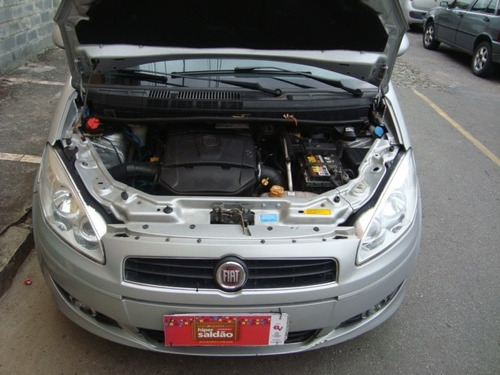 Fiat Idea 1.6 Mpi Essence 16v Flex 4p Automático