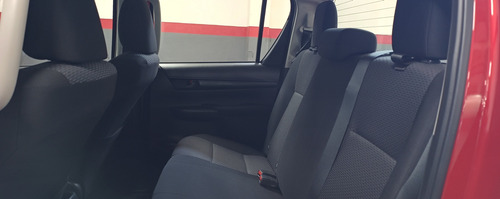 Toyota Hilux MLM DOBLE CABINA 4X2 GAS