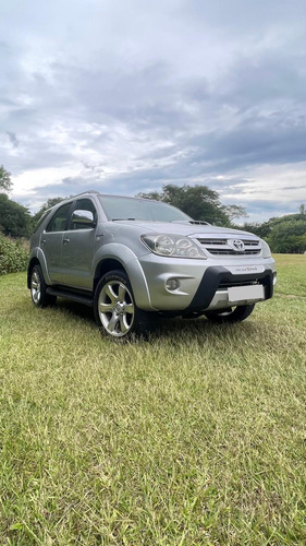 Toyota SW4 3.0 Srv 5l 4x4 Aut. 5p 163 hp