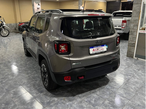 Jeep Renegade 2.4 Trailhawk At9 4x4