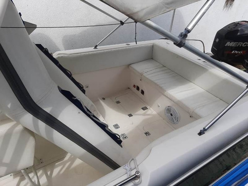 Lancha 33 Cabriolét 2016 Não Focker Phantom Sedna