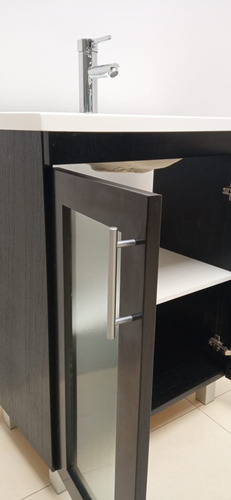 Imagen 8 de 10 de Vanitory 62cm Color Wengue Con 2 Puertas