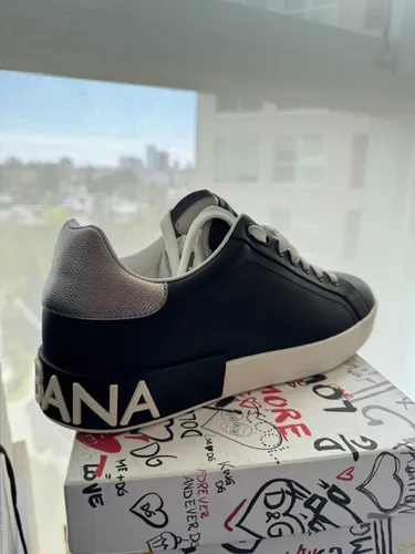 Tenis dolce gabbana 2025 rojos